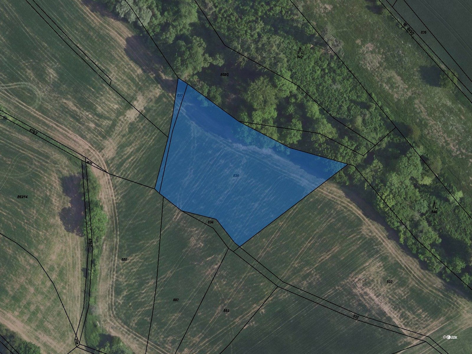 Prodej zemědělský pozemek - Nučice, 2 582 m²