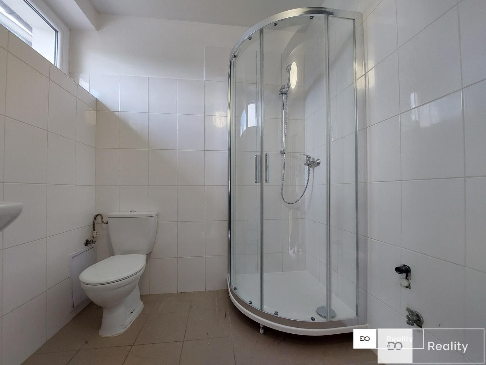 Pronájem byt 1+kk - Slavětínská, Praha, 19 m²