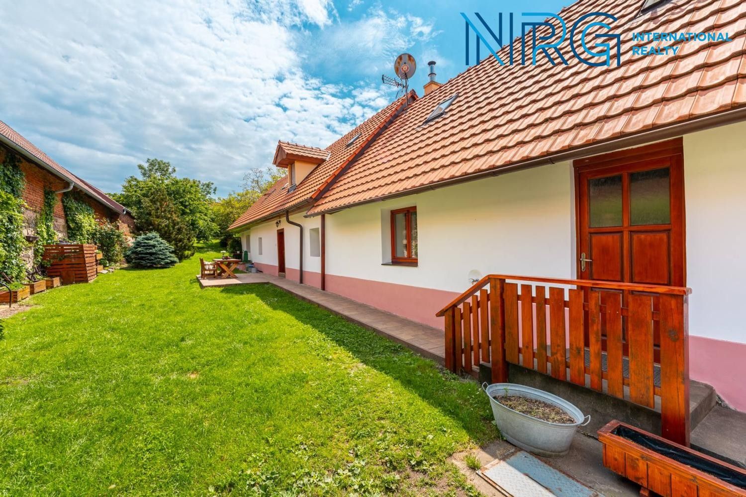 Prodej rodinný dům - Hradové Střimelice, Stříbrná Skalice, 241 m²