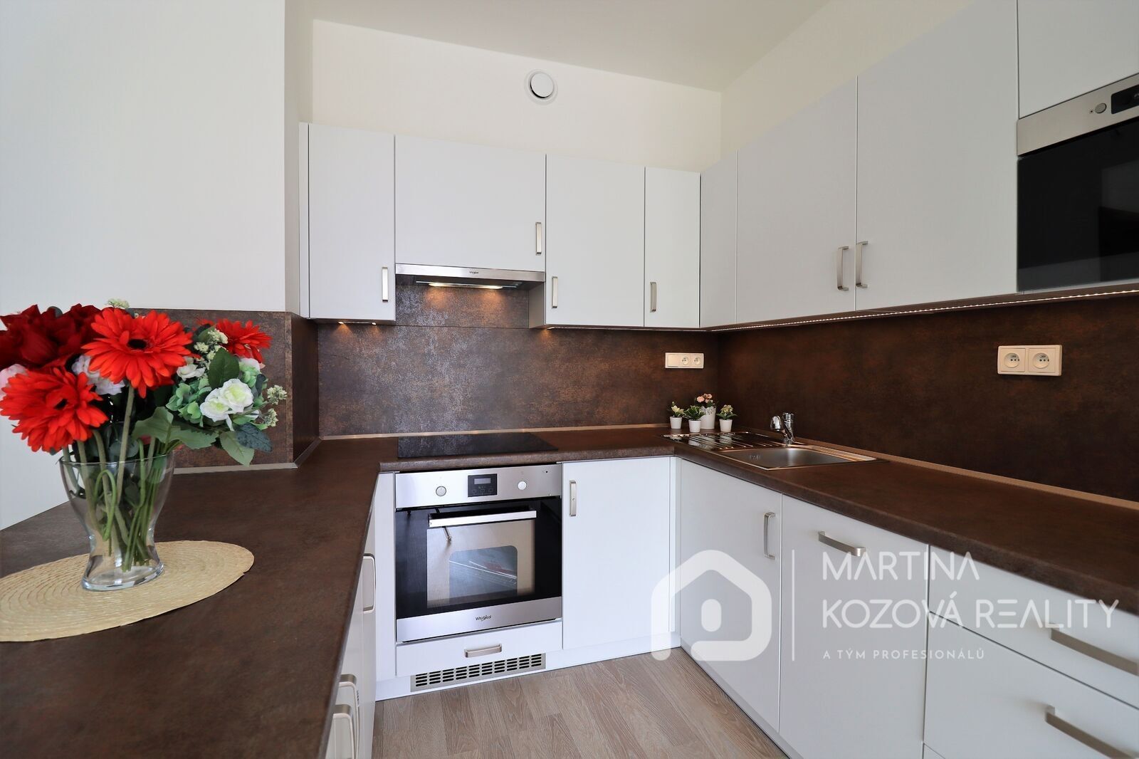 Pronájem byt 1+kk - U Nového dvora, Praha, 28 m²