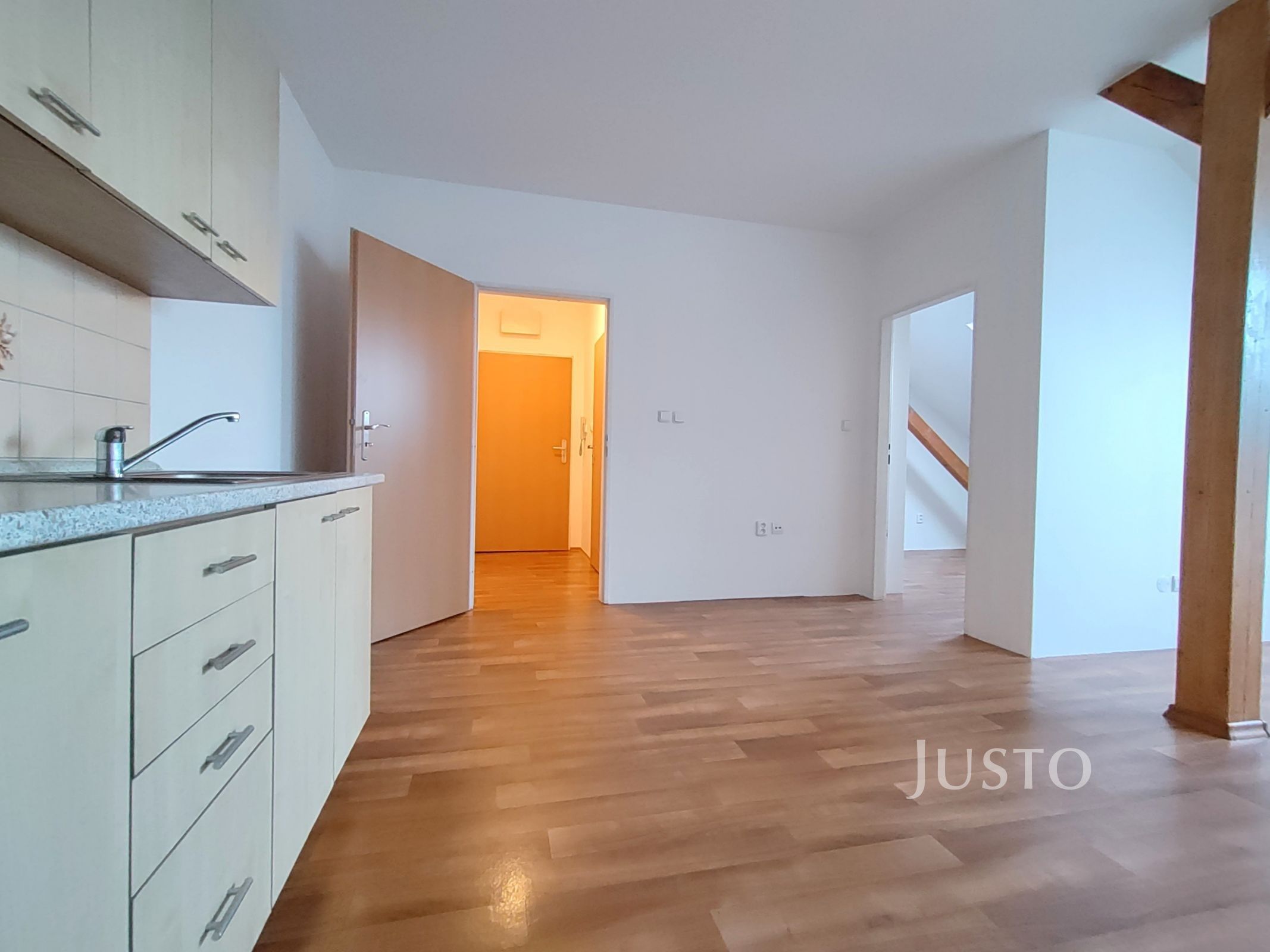 Pronájem byt 2+kk - Harantova, Písek, 39 m²