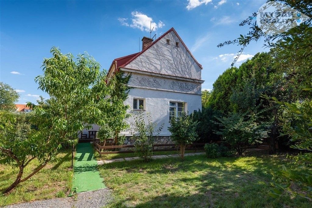 Rodinné domy, Severovýchodní II, Praha, 100 m²