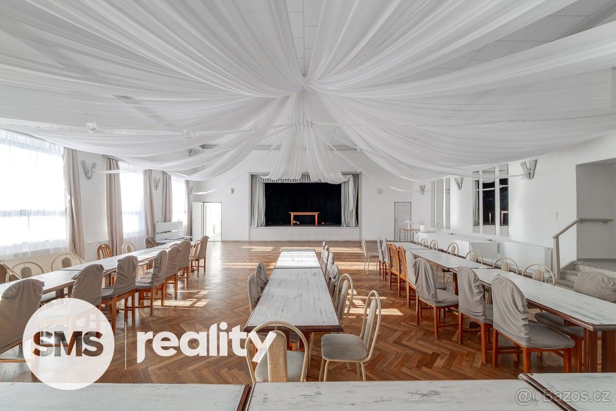 Restaurace, Pražmo, 739 04