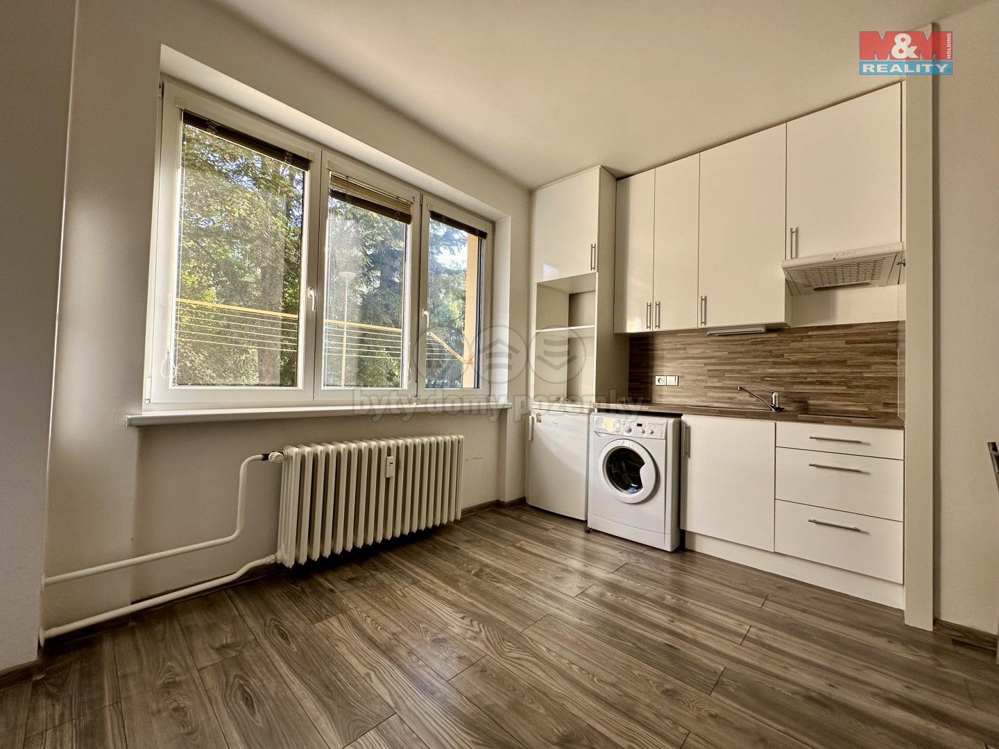 1+kk, Ukrajinská, Ostrava, 25 m²