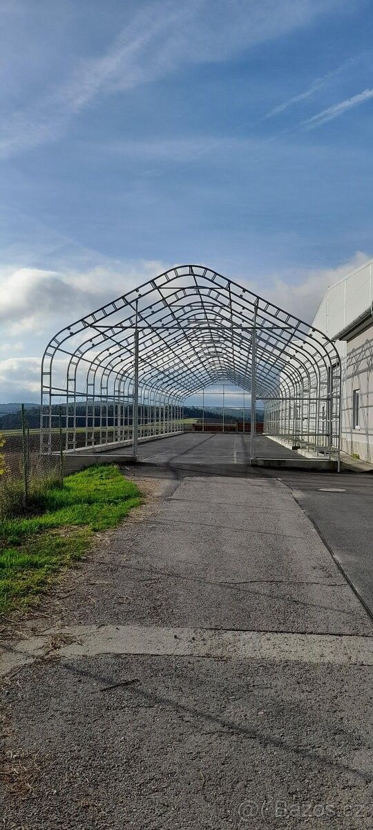 Prodej sklad - Újezd u Valašských Klobouk, 763 25