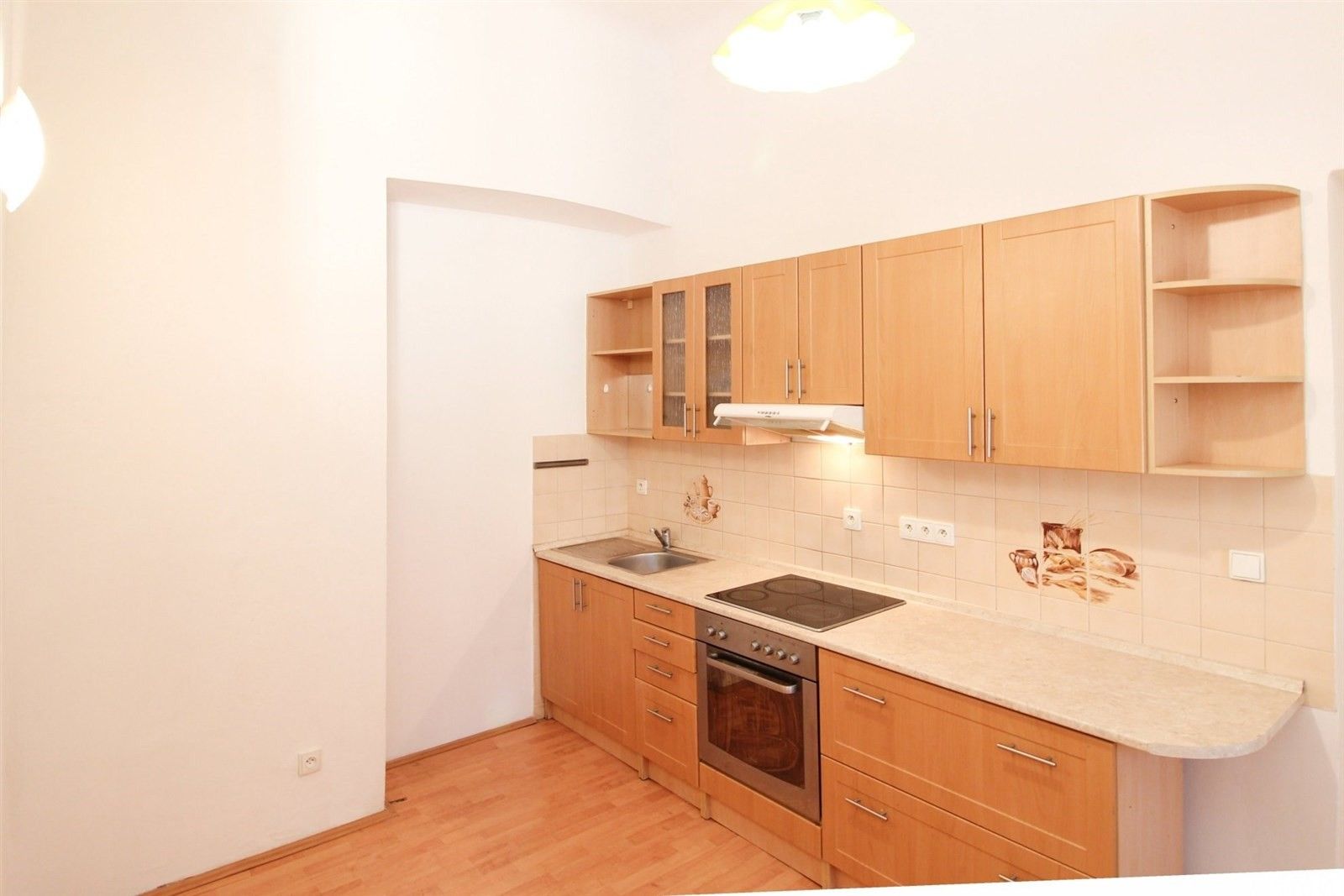 2+kk, Jana Masaryka, Praha, 54 m²