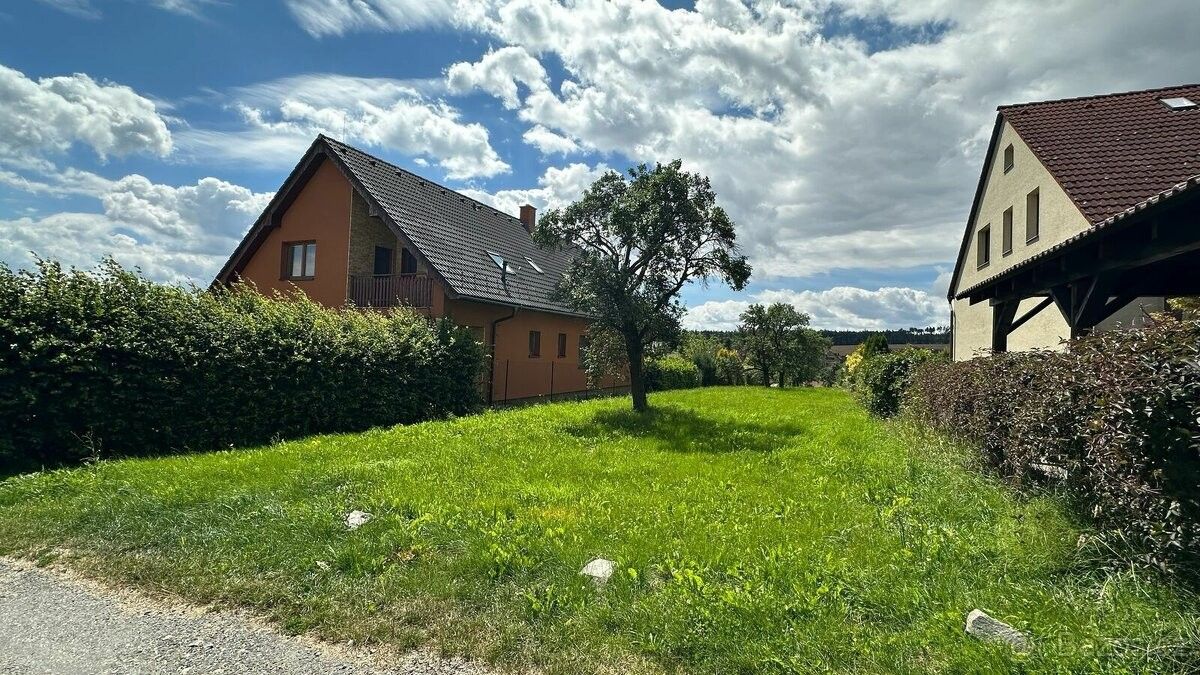 Prodej pozemek pro bydlení - Domašov u Brna, 664 83, 1 453 m²