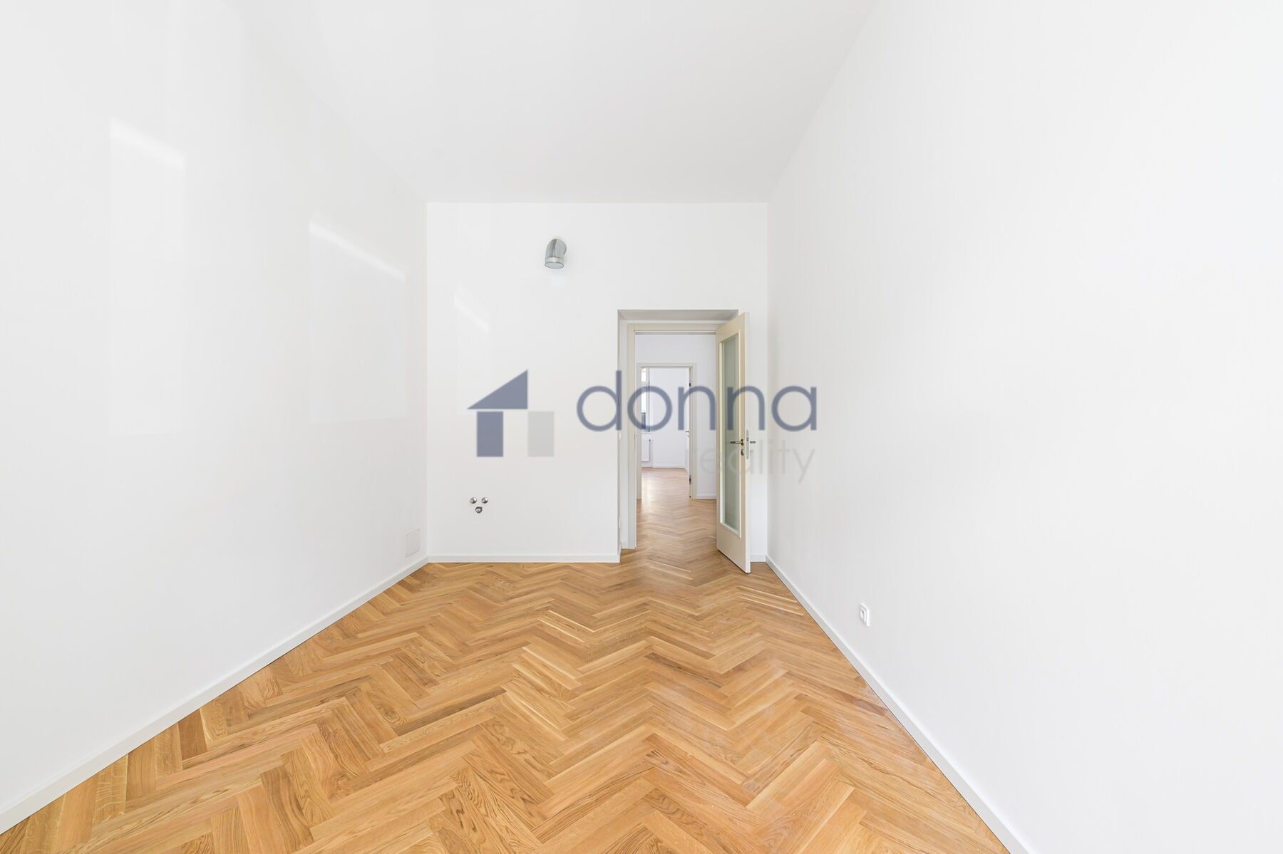 Prodej byt 2+kk - Na výšinách, Praha, 47 m²