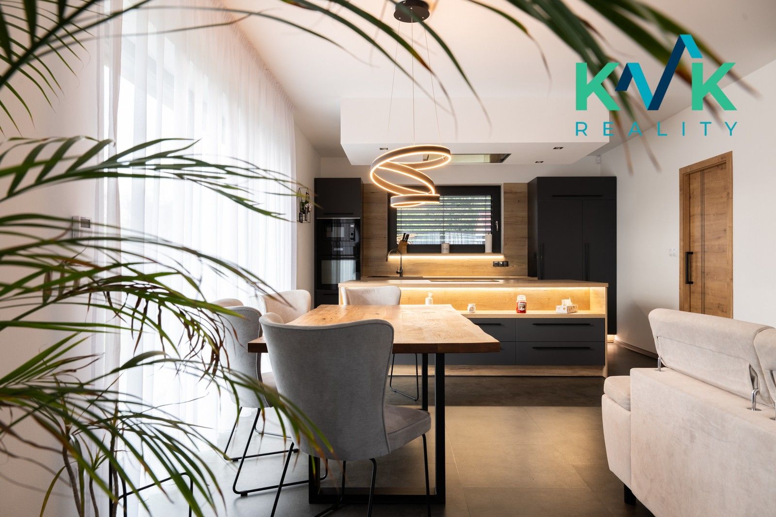 Rodinné domy, Hájek, 228 m²