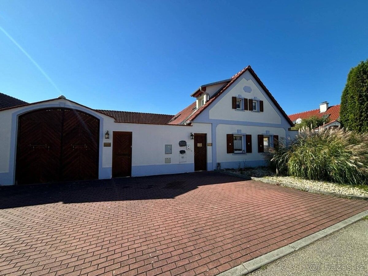 Byty, Jindřichův Hradec, 377 01