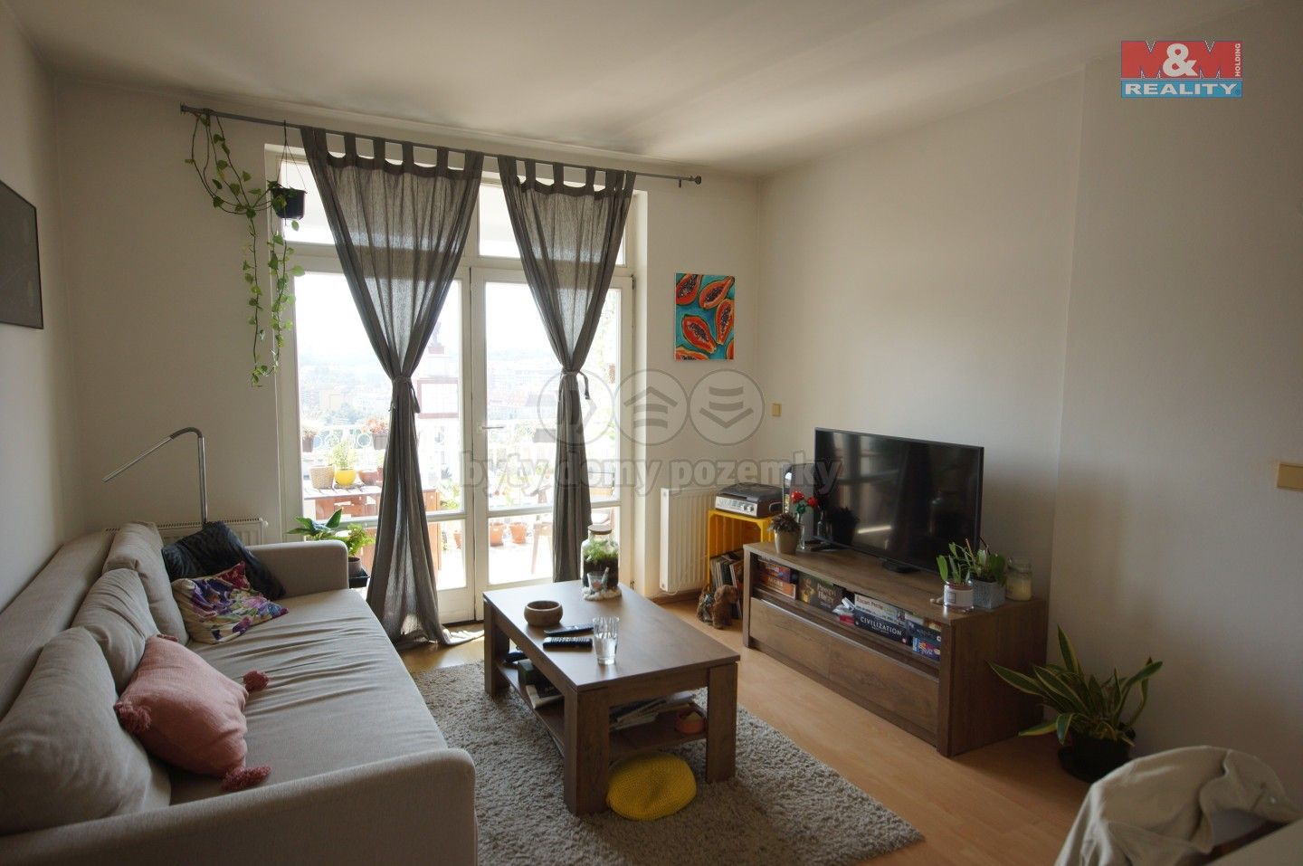 Pronájem byt 2+kk - Holandská, Praha, 50 m²