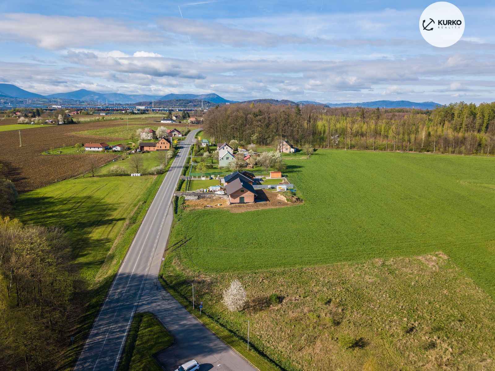 Prodej pozemek - Vojkovice, 1 000 m²