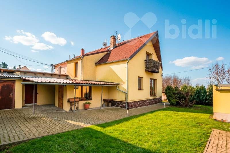 Rodinné domy, Stará Střelná, Košťany, 104 m²