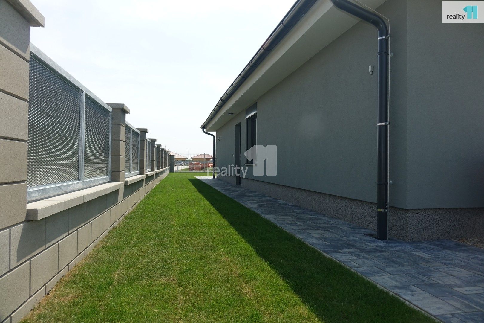 Prodej rodinný dům - Polerady, 105 m²