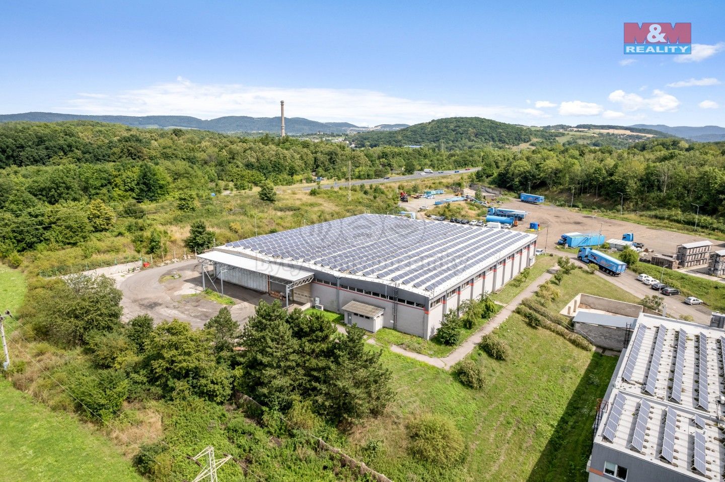 Sklady, Smetanova, Chabařovice, 890 m²