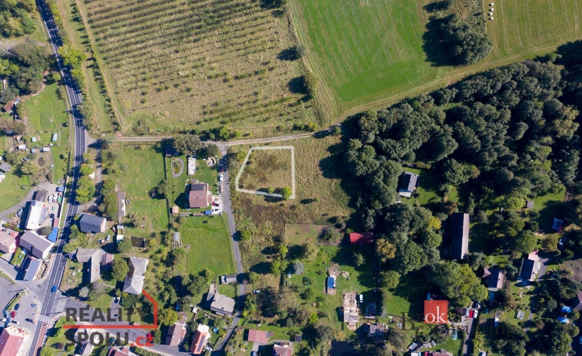 Prodej pozemek pro bydlení - Huntířov, 1 061 m²