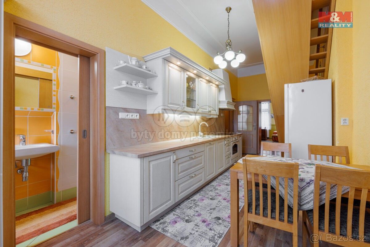 3+1, Karlovy Vary, 360 01, 84 m²