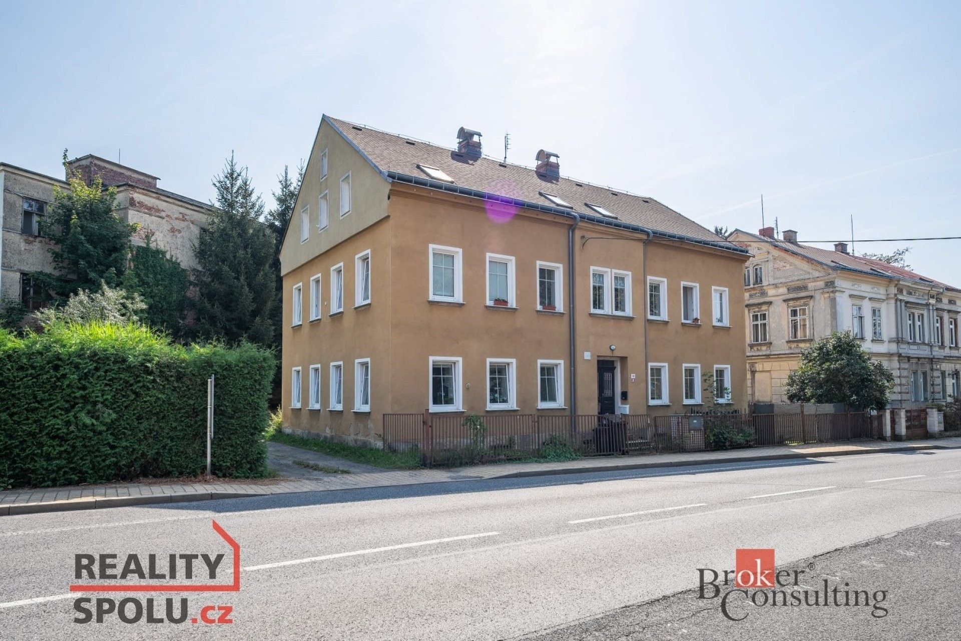 Prodej rodinný dům - Masarykova, Krásná Lípa, 400 m²