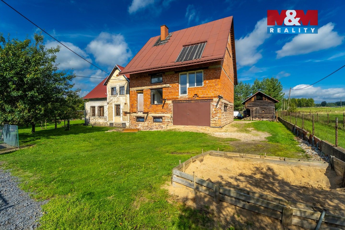 Rodinné domy, Jindřichovice pod Smrkem, 215 m²