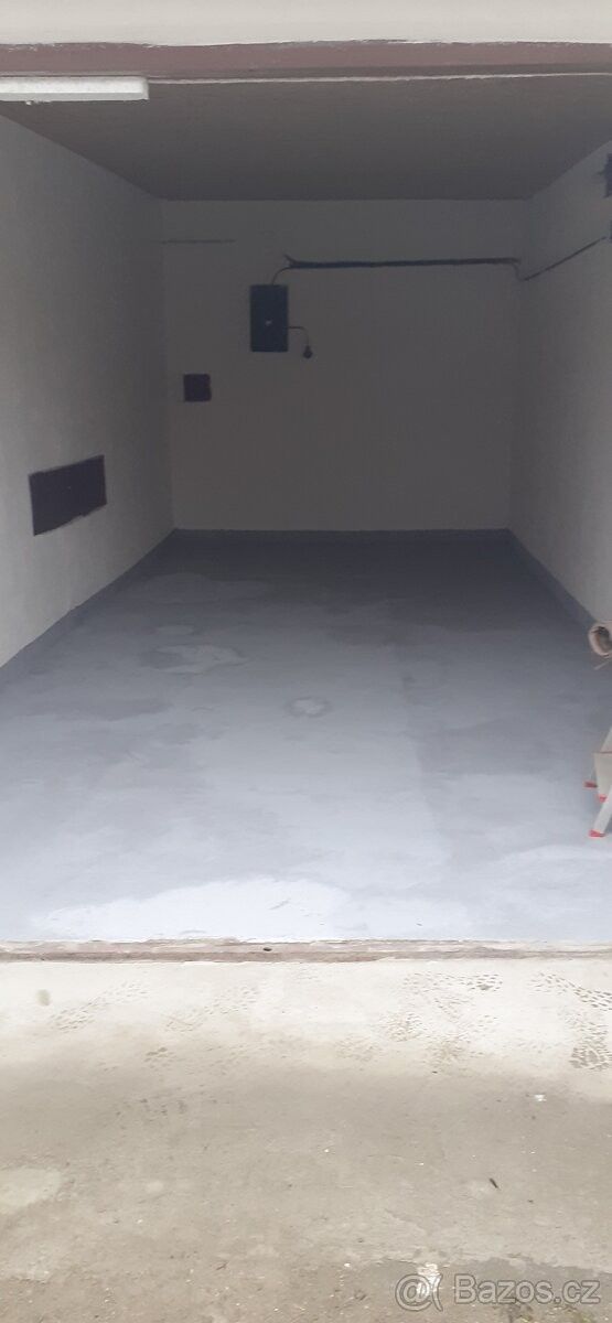 Garáže, Roudnice nad Labem, 413 01