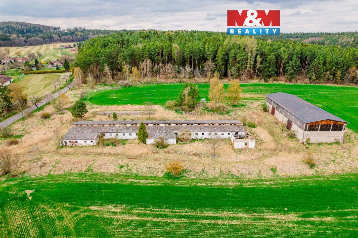 Zemědělské objekty, Všeteč, Všemyslice, 9 558 m²