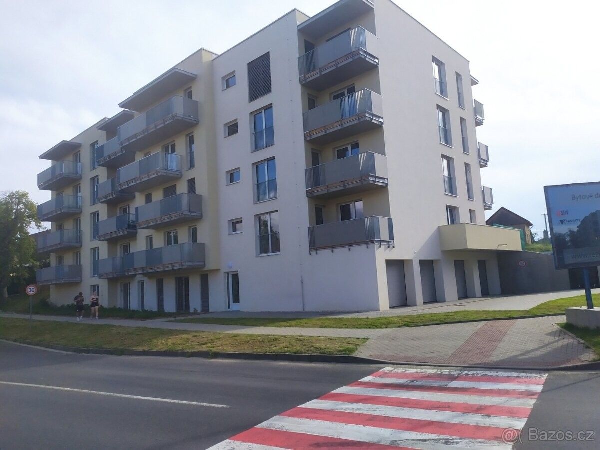 Pronájem byt 3+kk - Bučovice, 685 01, 78 m²