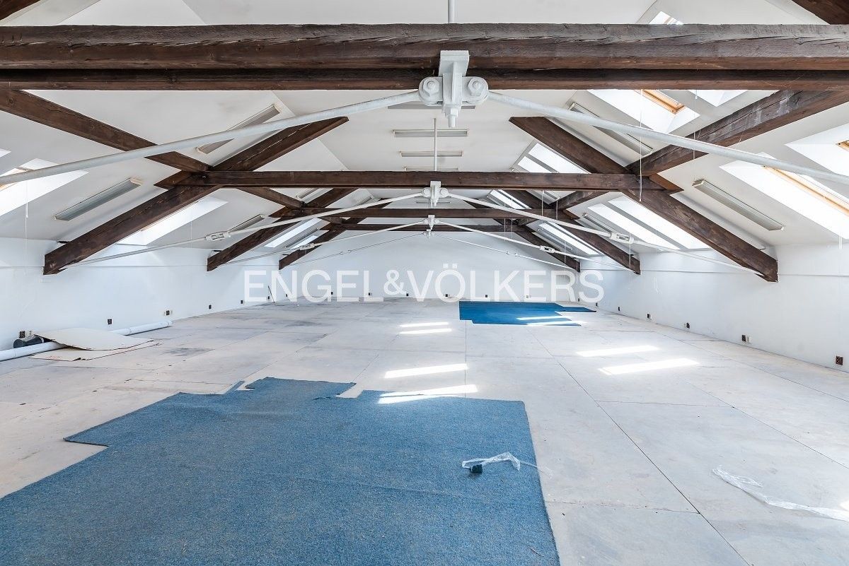 Pronájem kancelář - Vídeňská, Praha, 287 m²