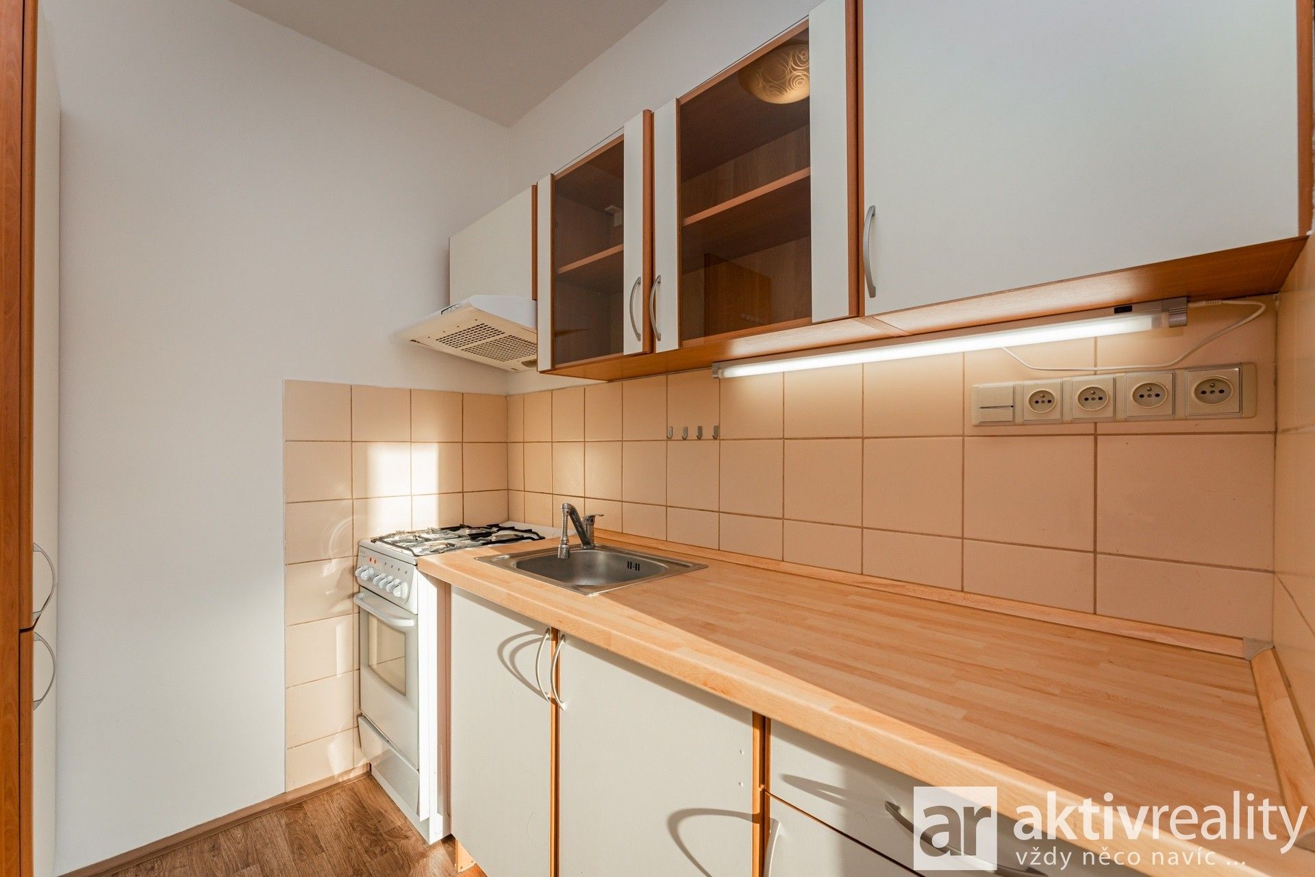 2+kk, Novodvorská, Praha, 48 m²