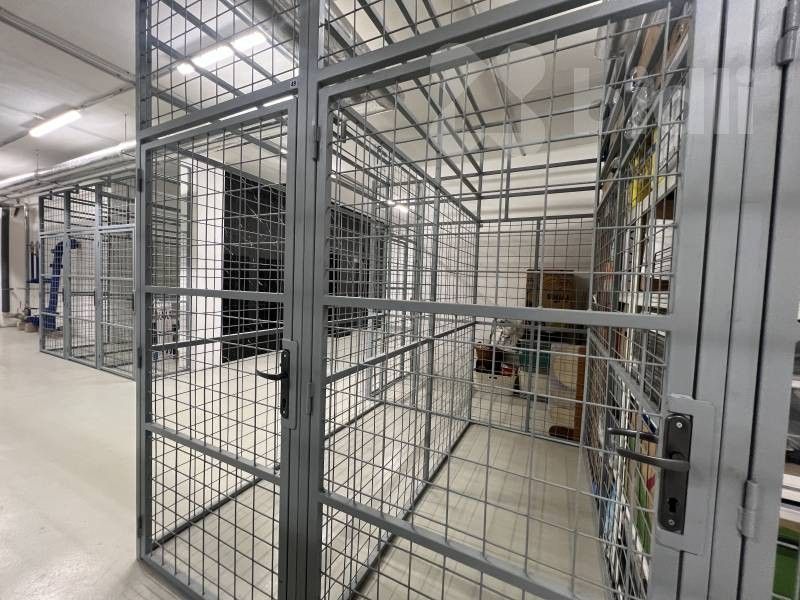 Garáže, Arménská, Kladno, 4 m²