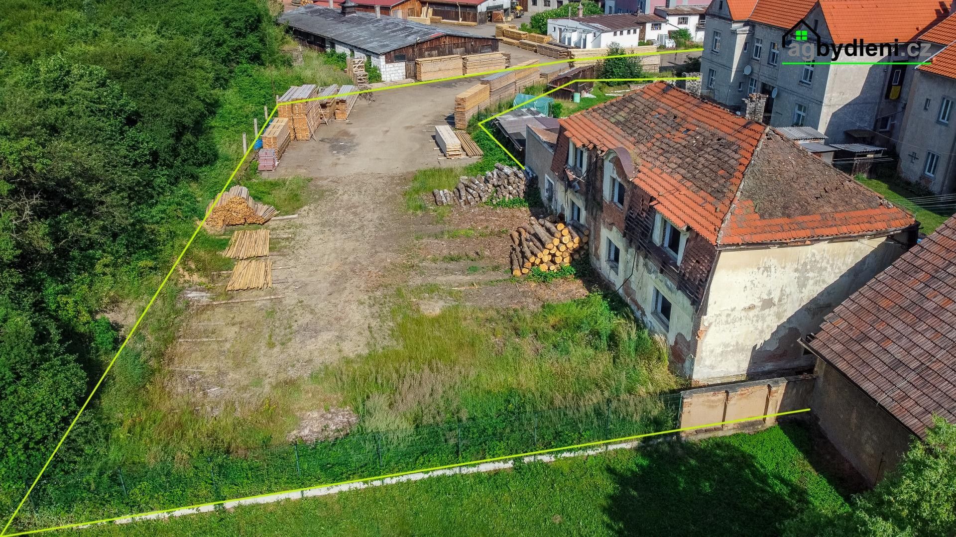 Prodej komerční pozemek - Nádražní, Radnice, 2 291 m²