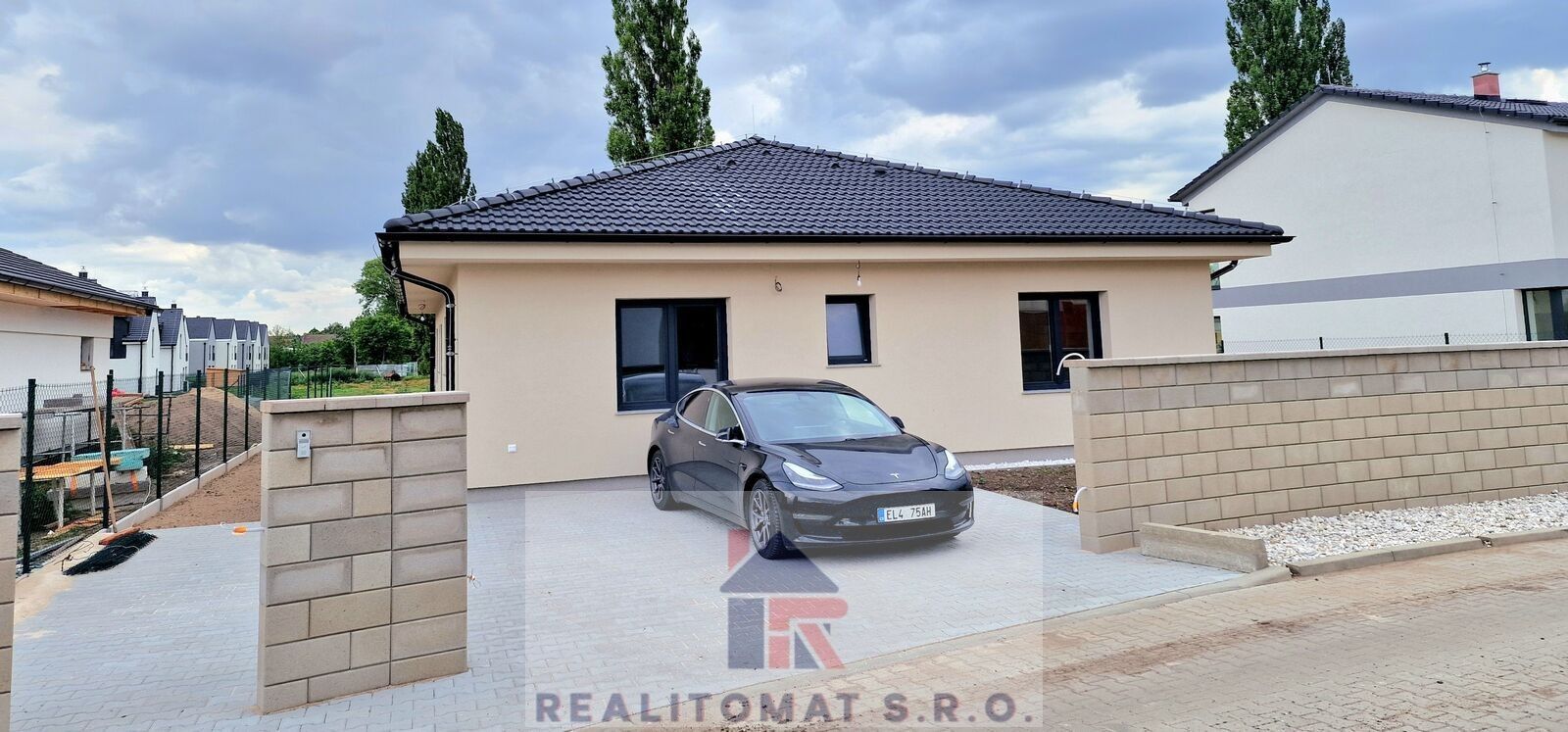 Prodej rodinný dům - Ke Hřišti, Pečky, 130 m²