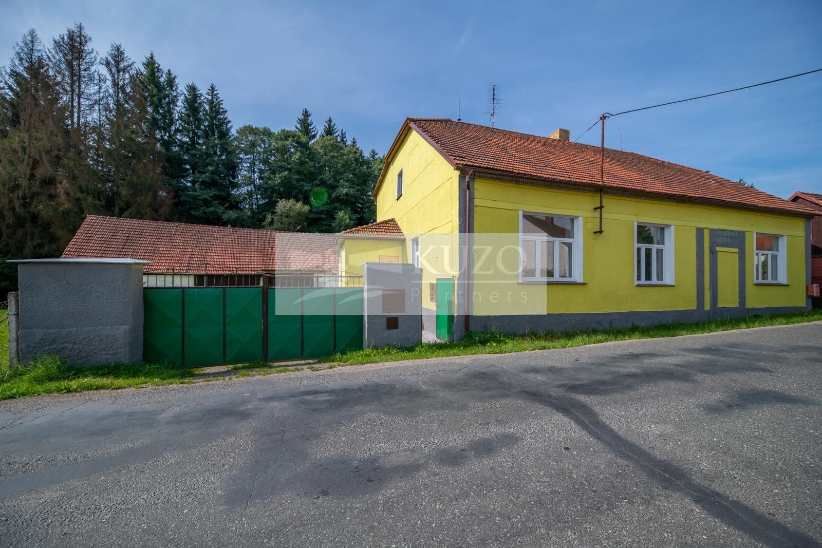 Prodej dům - Dolní Lhota, Načeradec, 321 m²