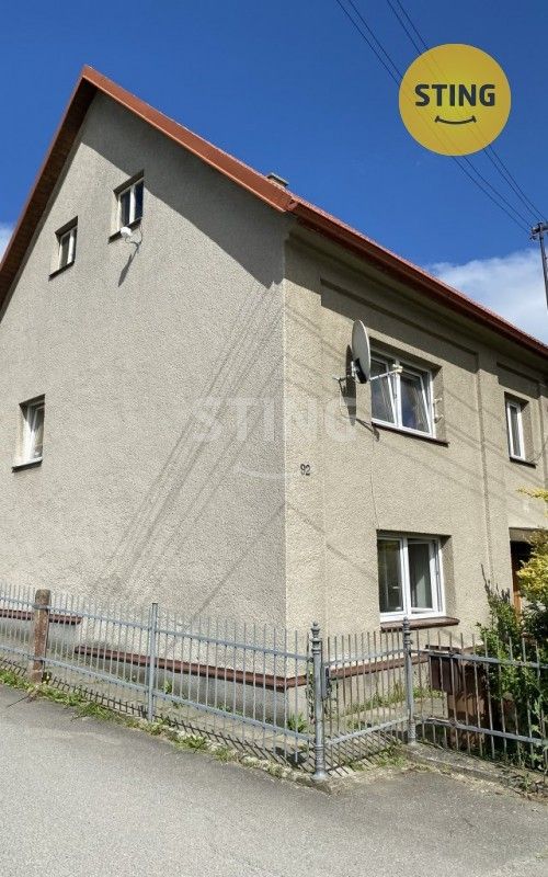 Prodej rodinný dům - Lešná, 160 m²