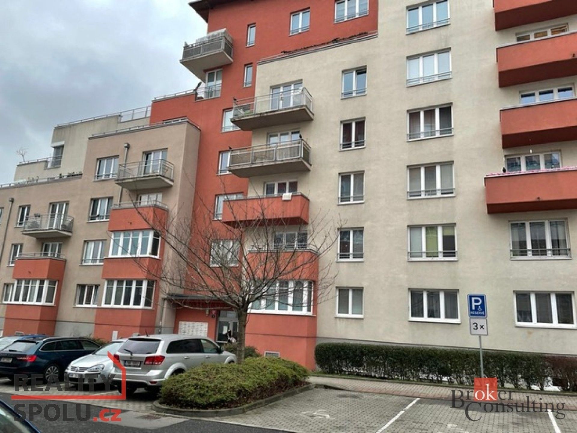 Pronájem byt 1+kk - Velenovského, Praha, 30 m²