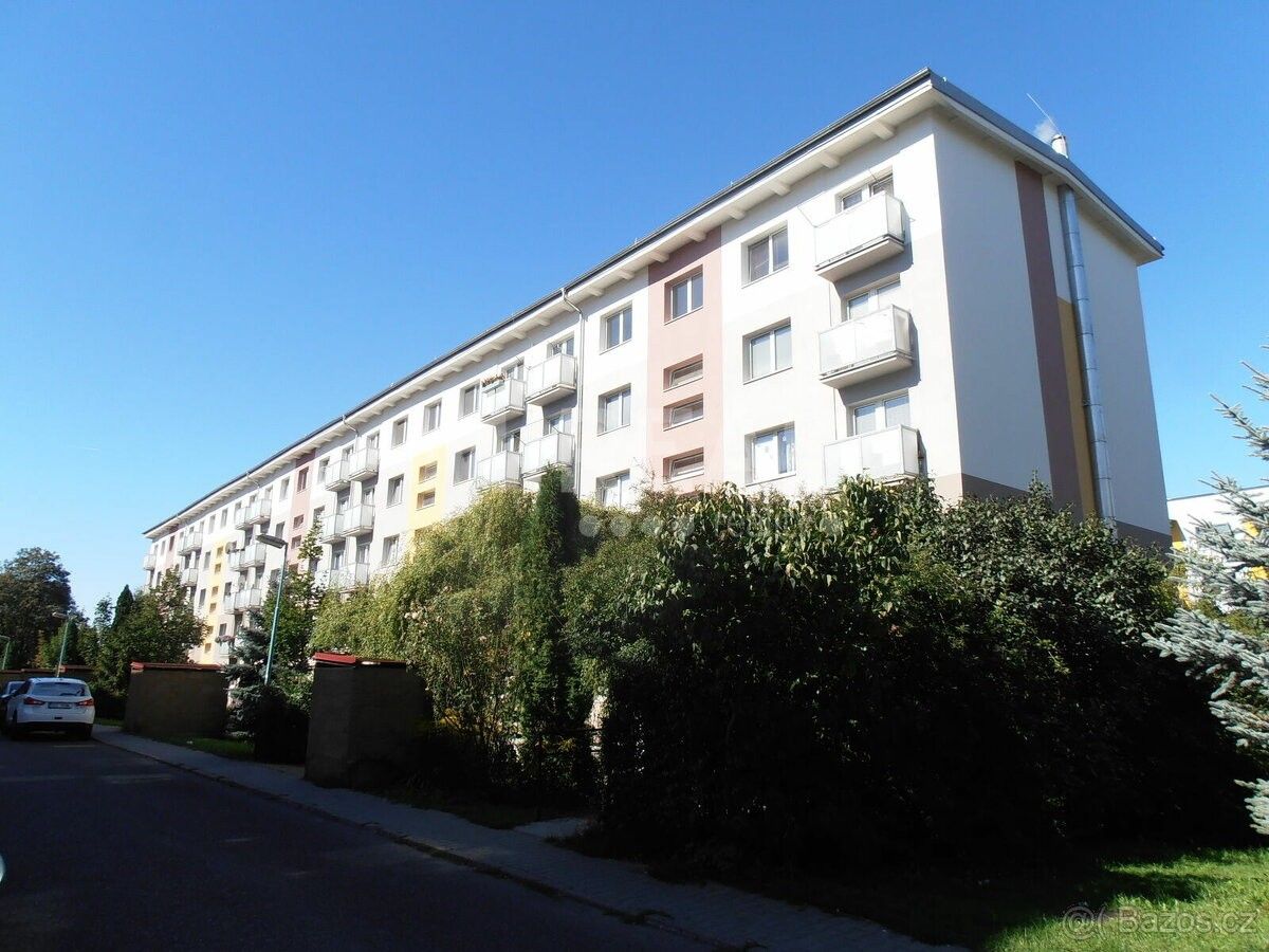 2+1, Milovice nad Labem, 289 24, 44 m²