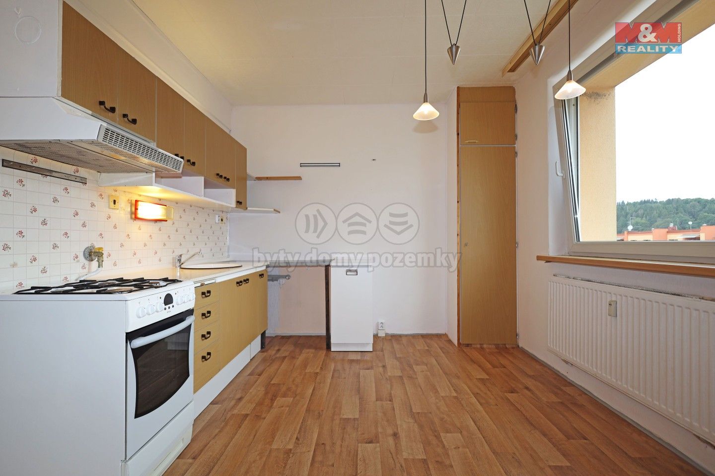 Pronájem byt 2+1 - Sportovní, Loket, 61 m²