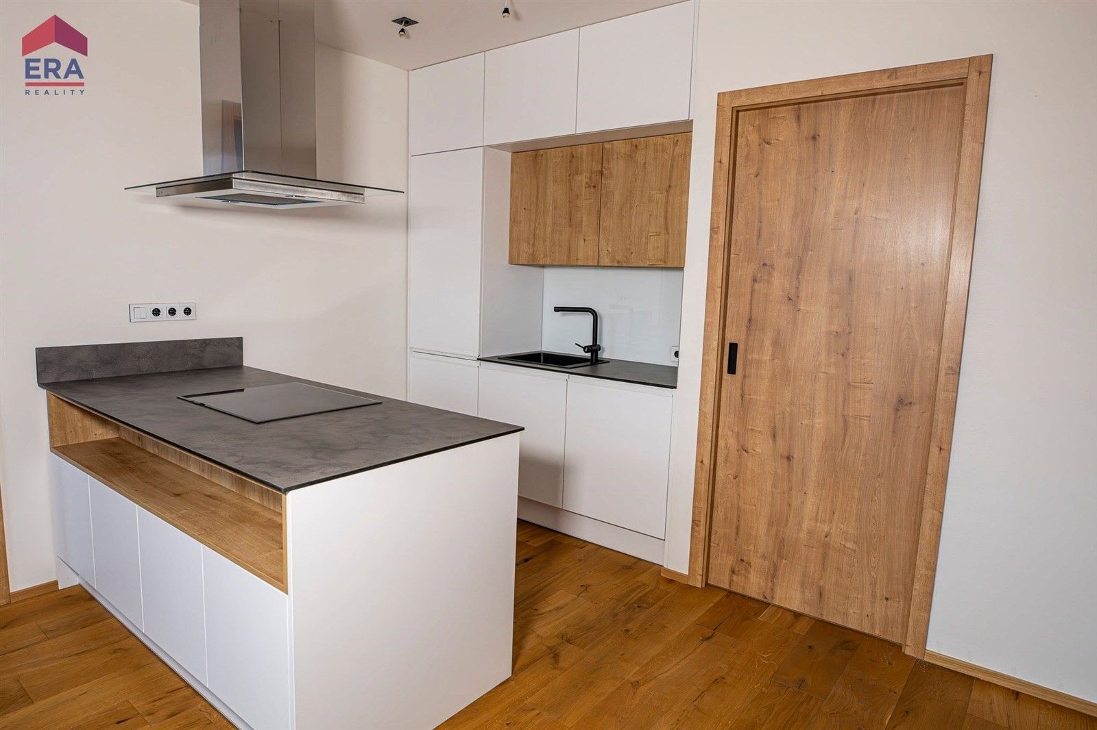 3+kk, Na Ladech, Liberec, 110 m²