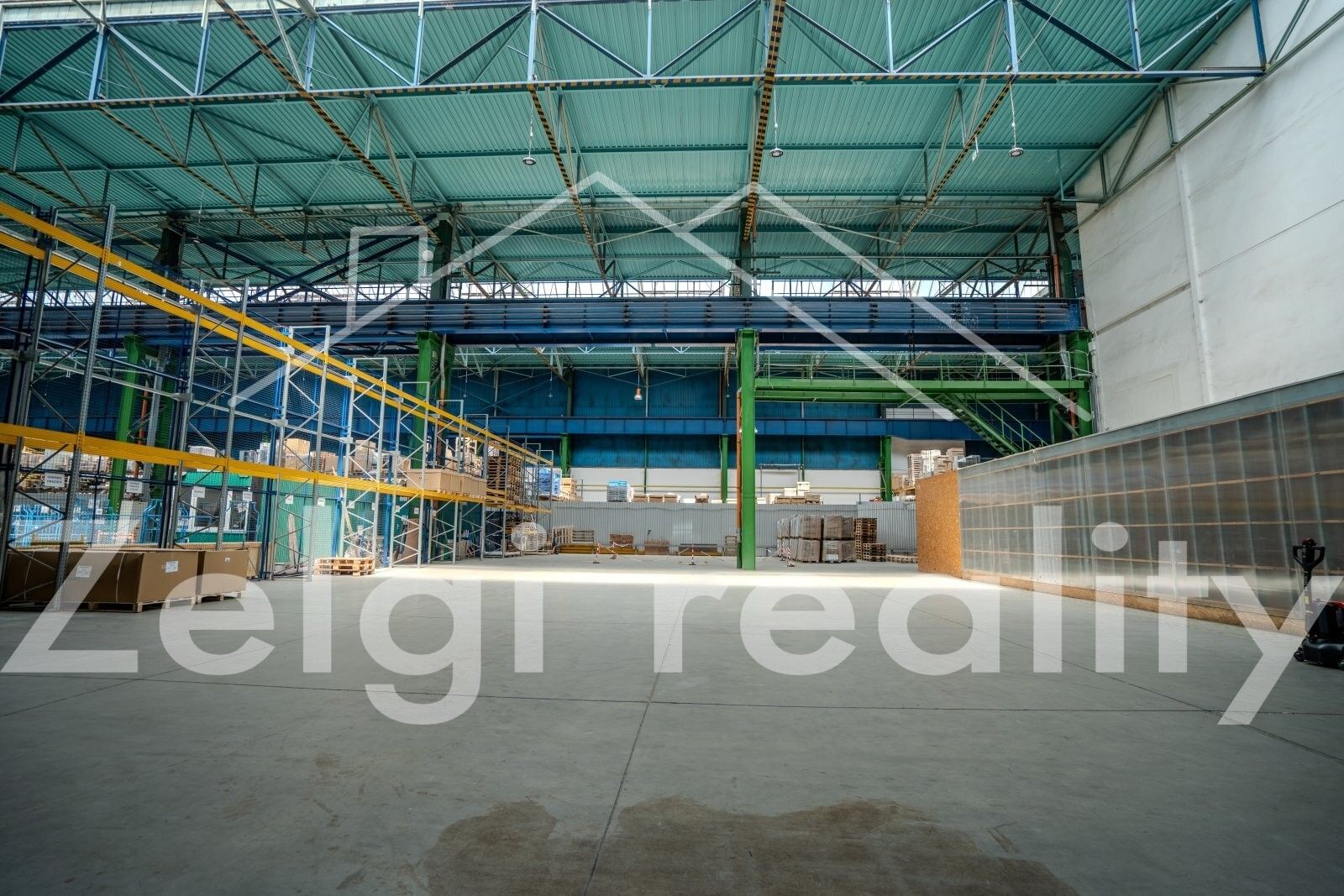 Sklady, Brno, 784 m²