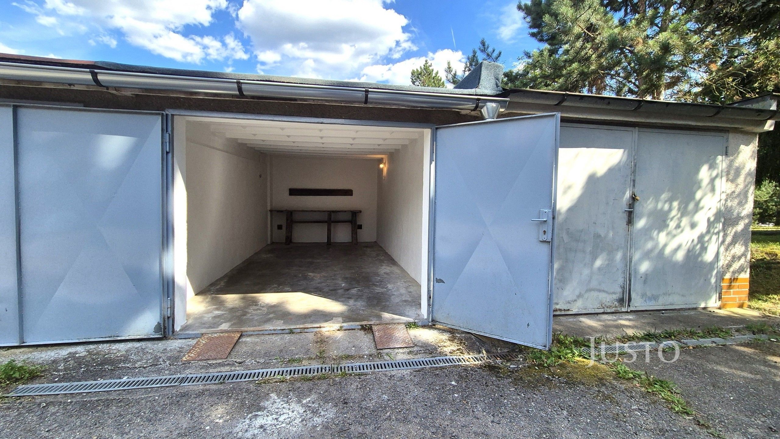 Garáže, Lipová alej, Písek, 16 m²