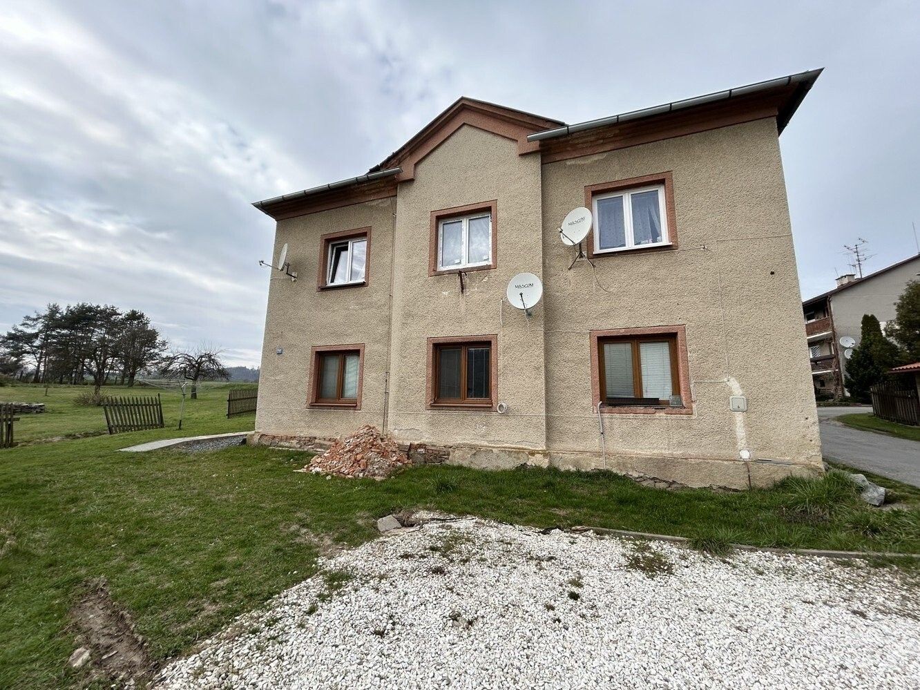 2+1, Hrabišín, 56 m²