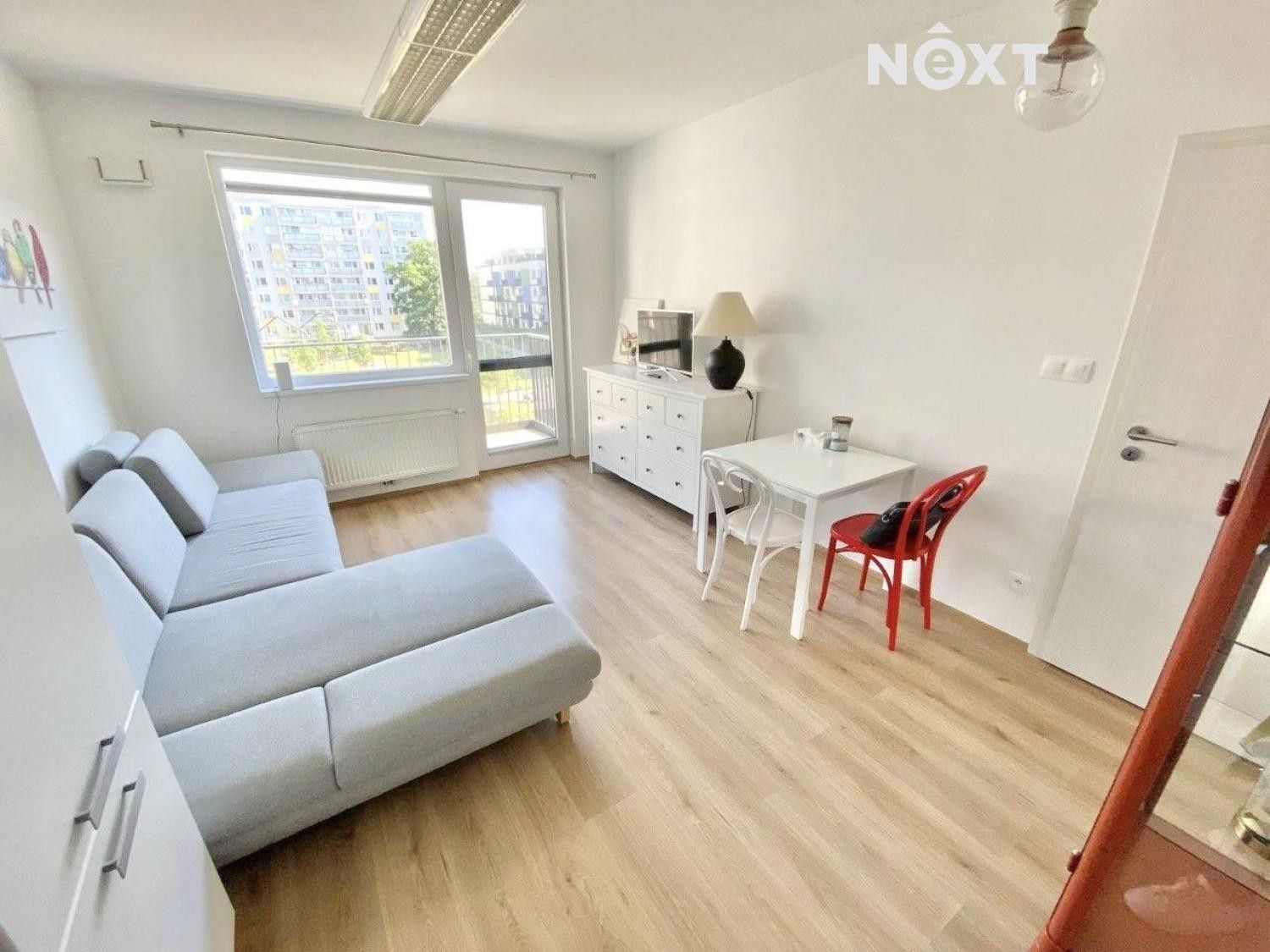 Pronájem byt 2+kk - Zlochova, Praha, 40 m²