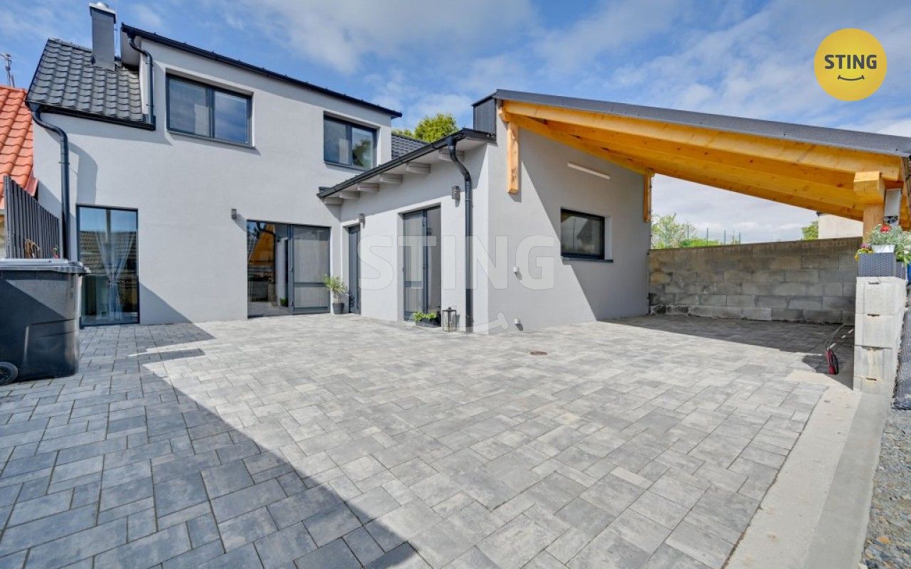 Rodinné domy, Kudlovice, 108 m²