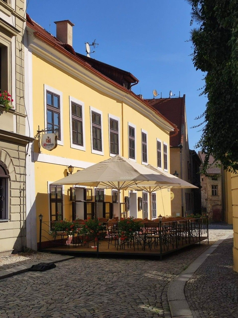 Restaurace, náměstí Svobody, Žatec, 300 m²