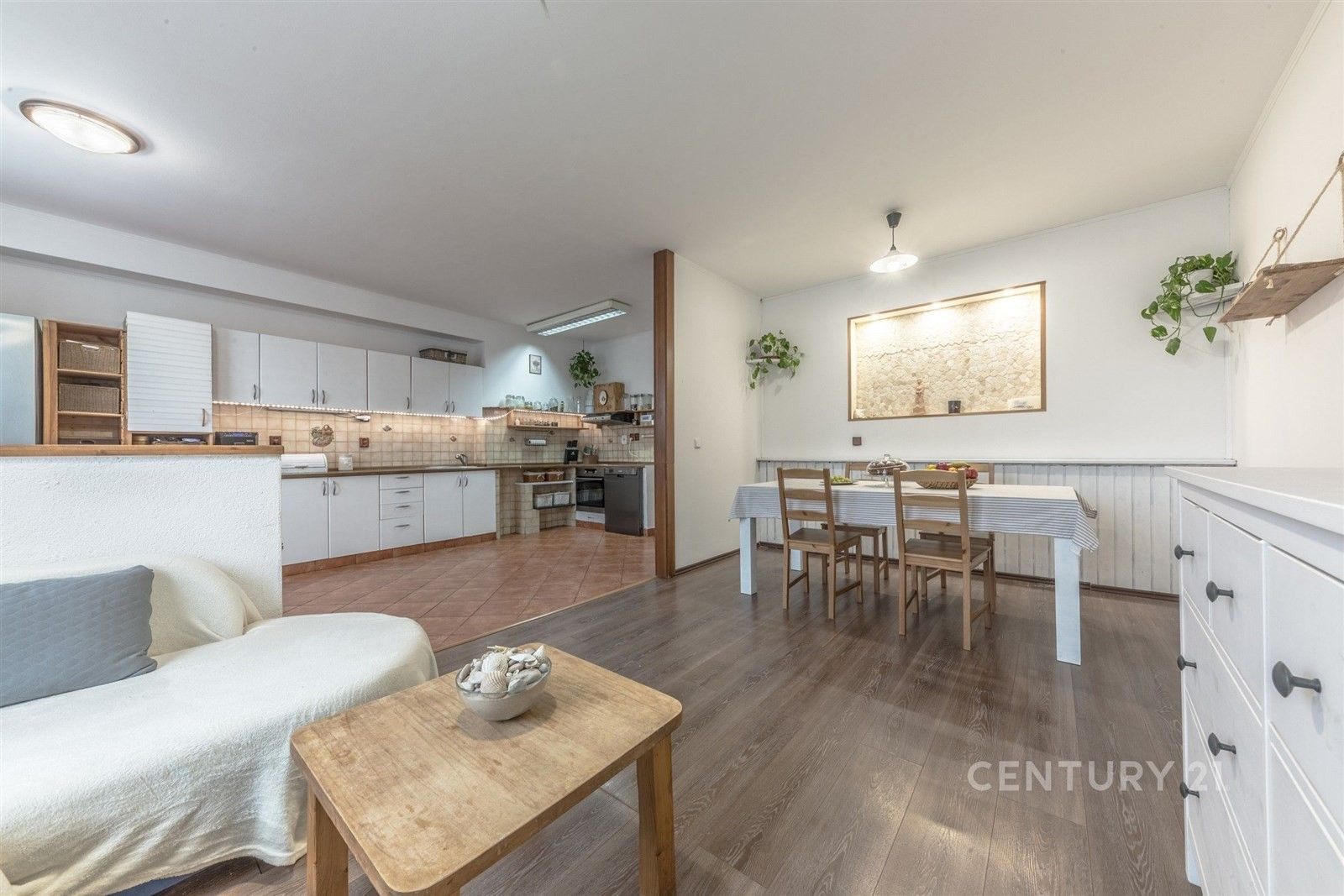 3+kk, náměstí Plukovníka Vlčka, Praha, 87 m²