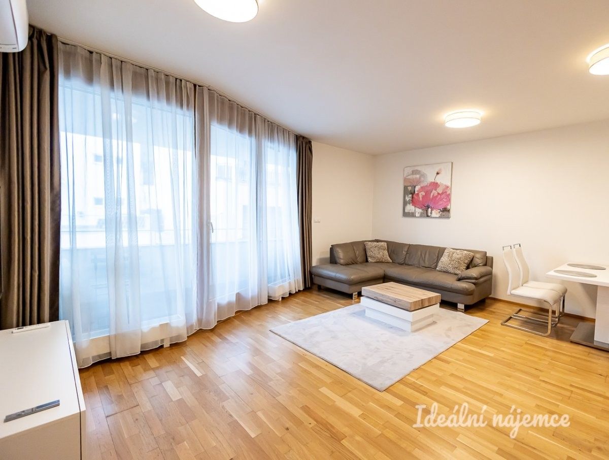 Pronájem byt 2+kk - Davídkova, Praha, 52 m²