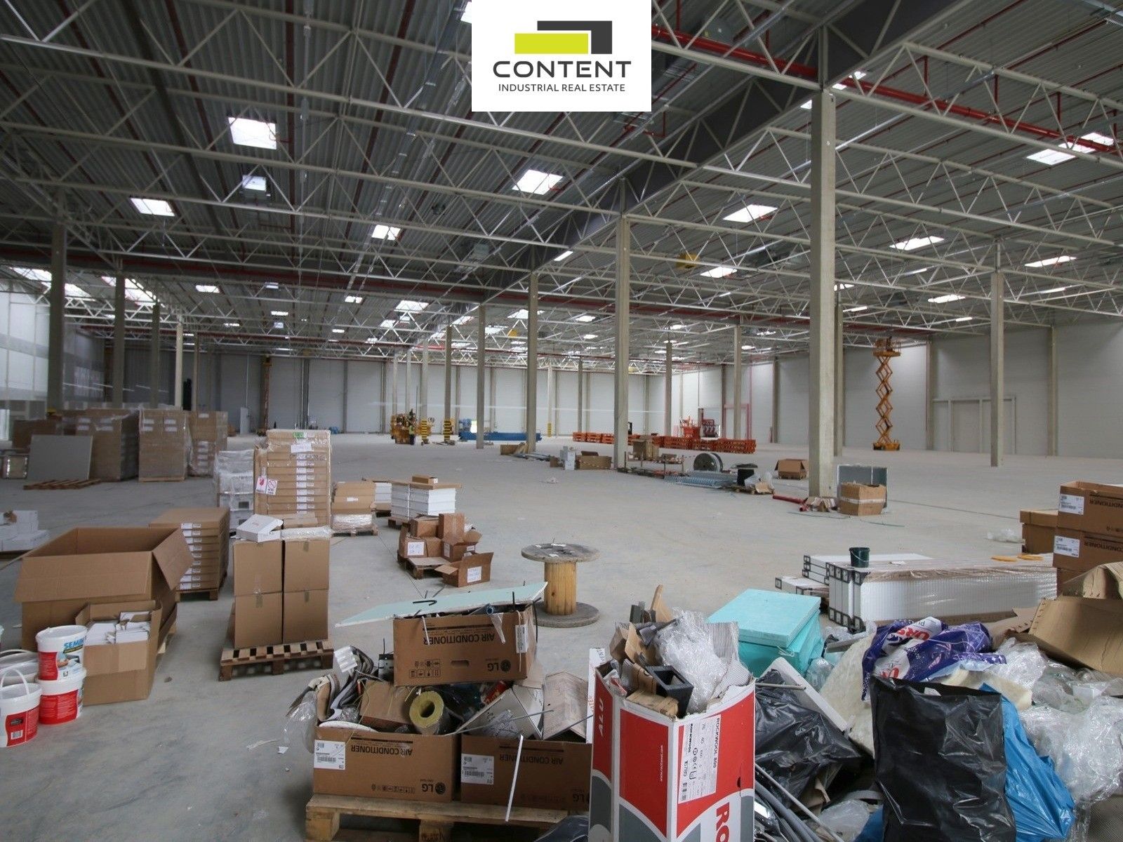 Výrobní prostory, Logistická, Pavlov, 9 600 m²