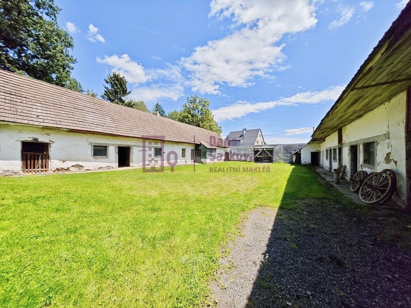 Prodej dům - Mokrá, Vesce, 538 m²