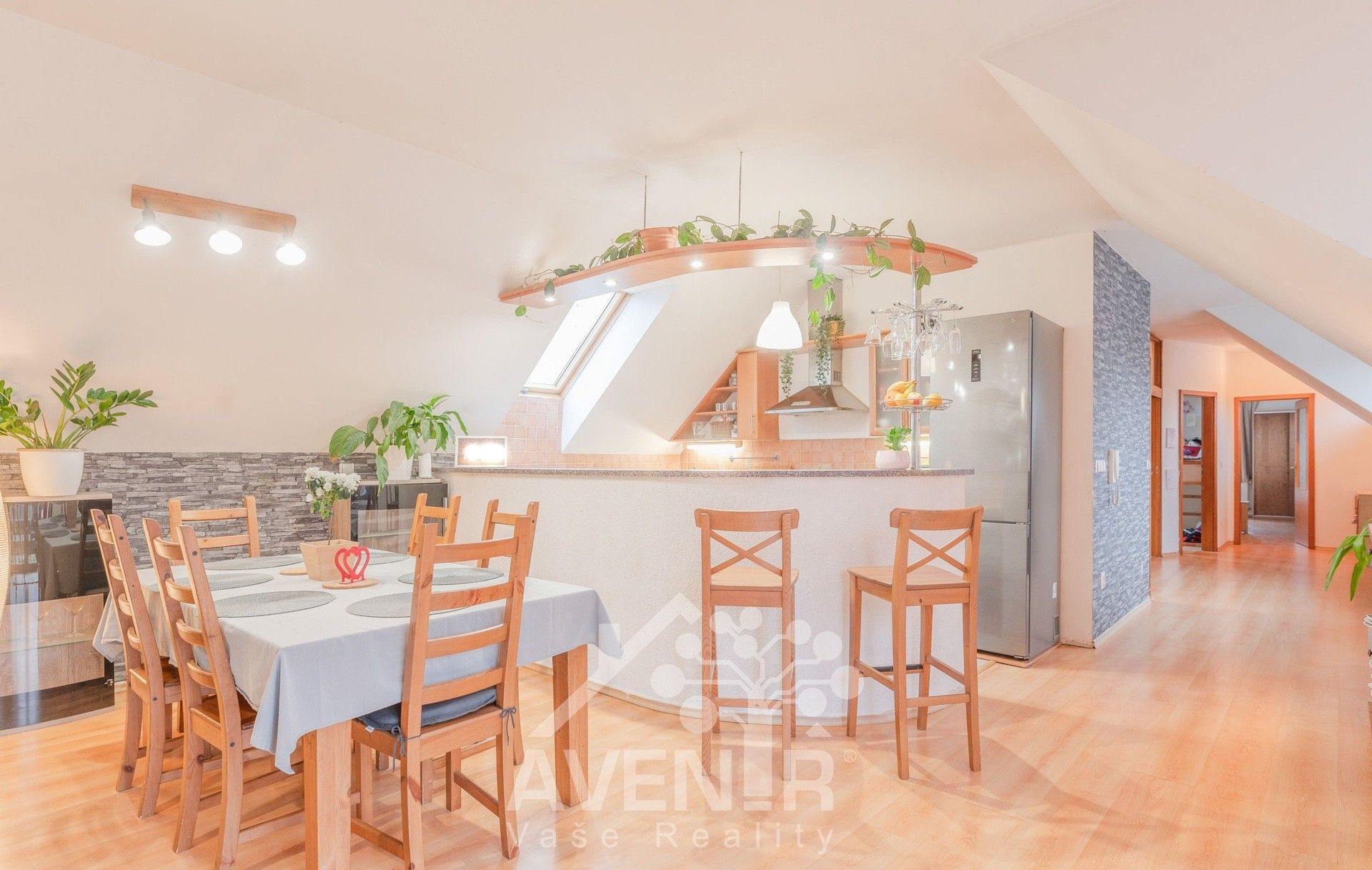 Prodej rodinný dům - Valašská Polanka, 415 m²