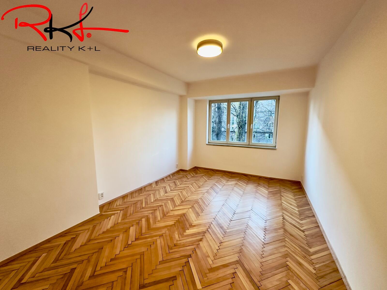 Pronájem byt 2+1 - Lvovská, Praha, 71 m²