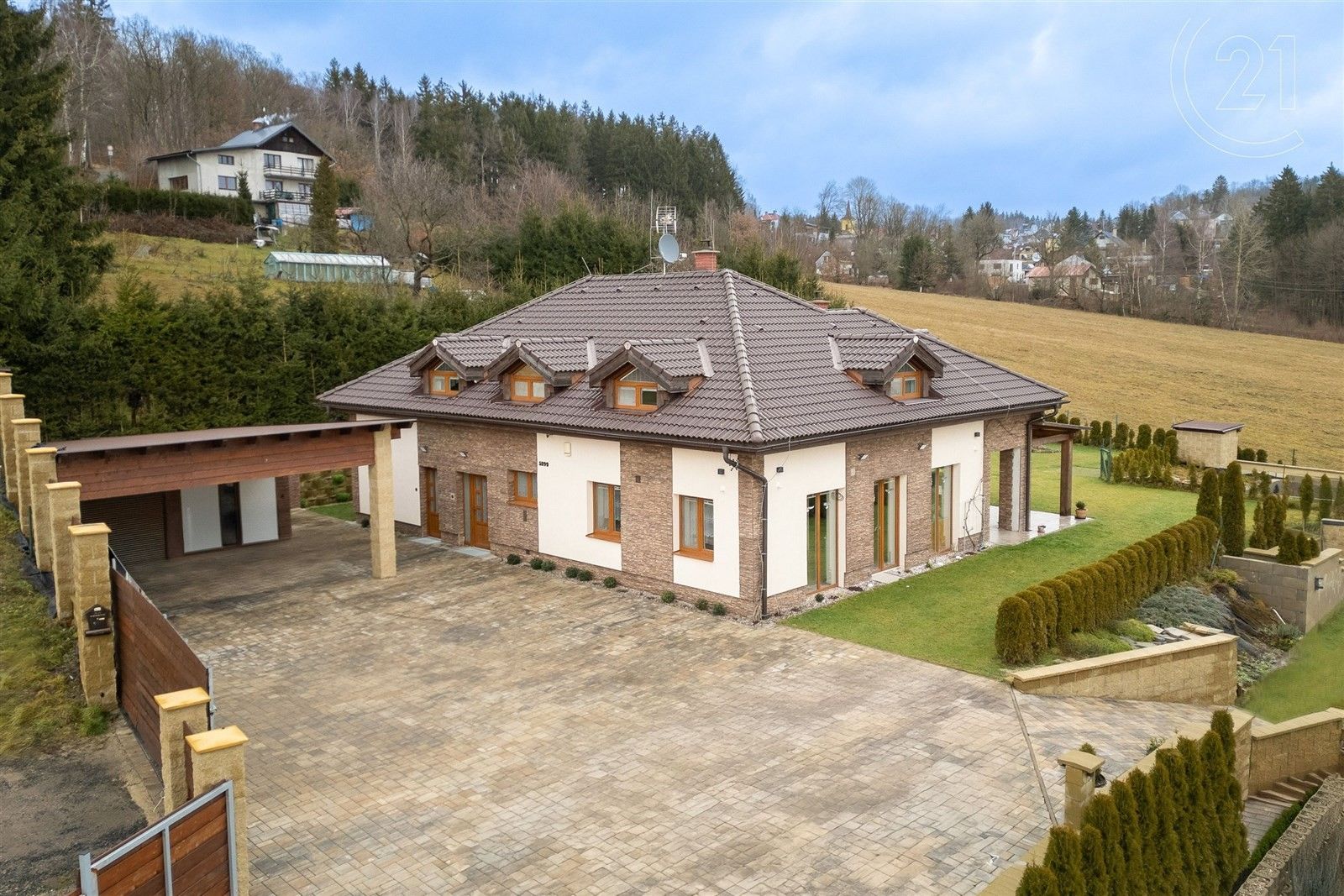 Ostatní, Lyžařská, Jablonec nad Nisou, 251 m²